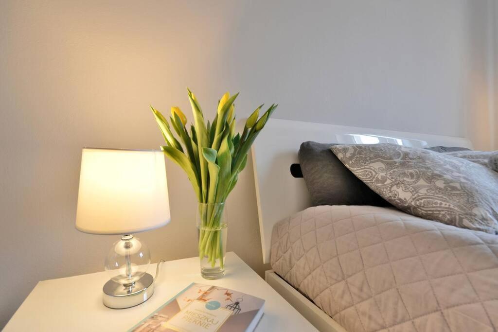 Z Apartment On Town Hall - Rynek Ratusz - 2 Rooms Вроцлав Экстерьер фото